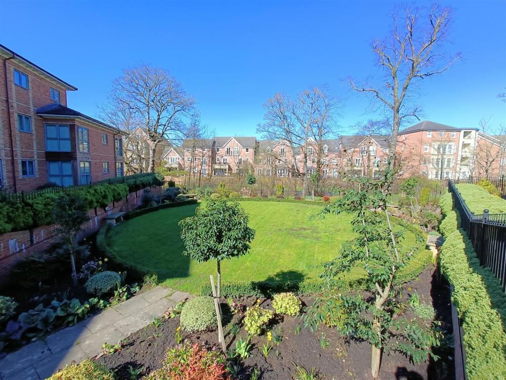 COMMUNAL GARDENS