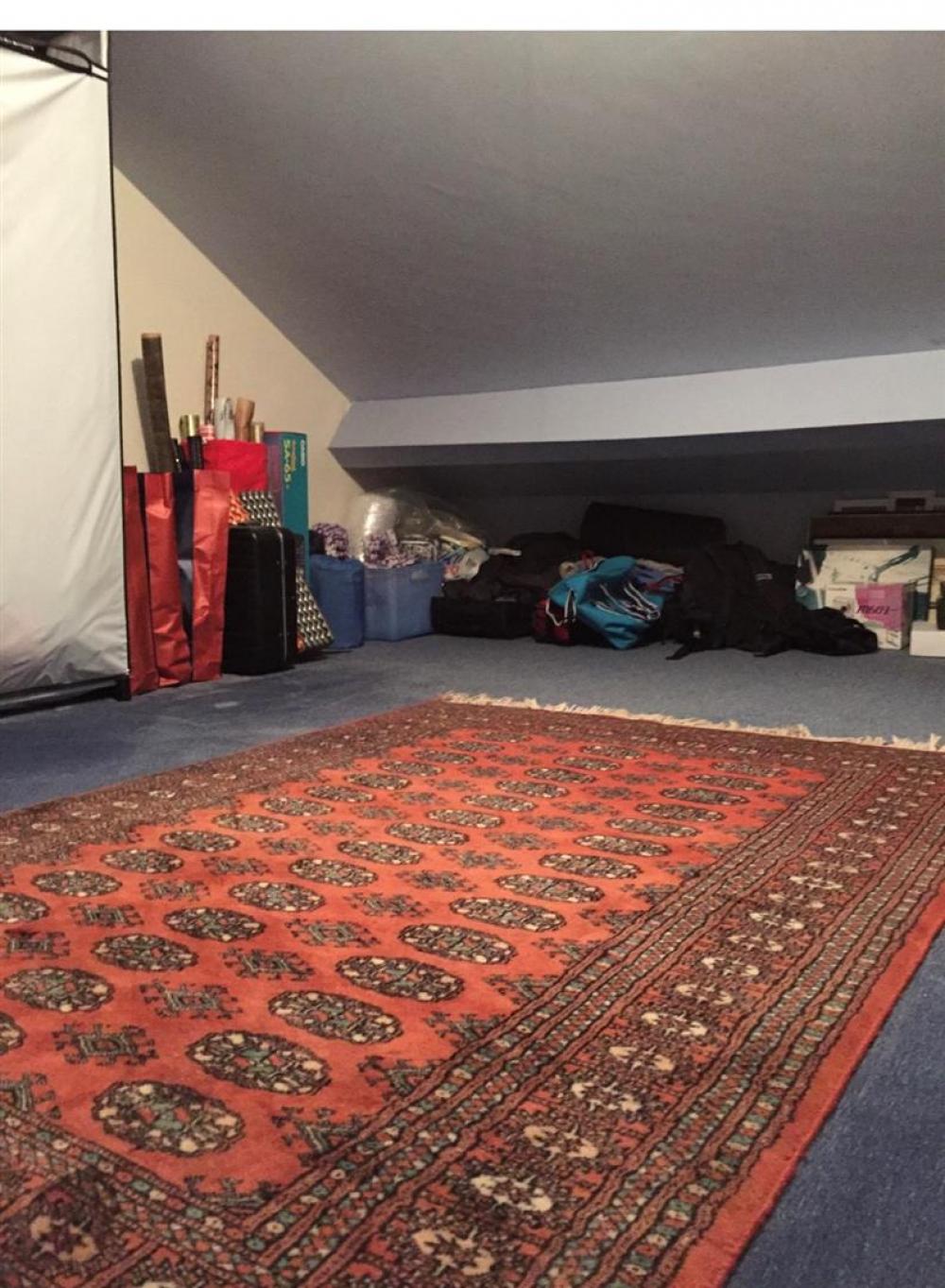 LOFT ROOM