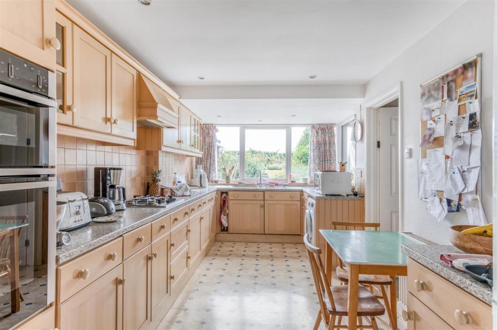 Kitchen Breakfast Room