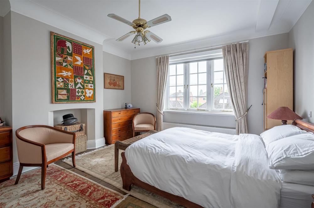 MASTER SUITE