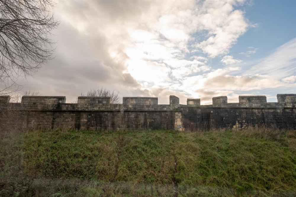 CITY WALLS