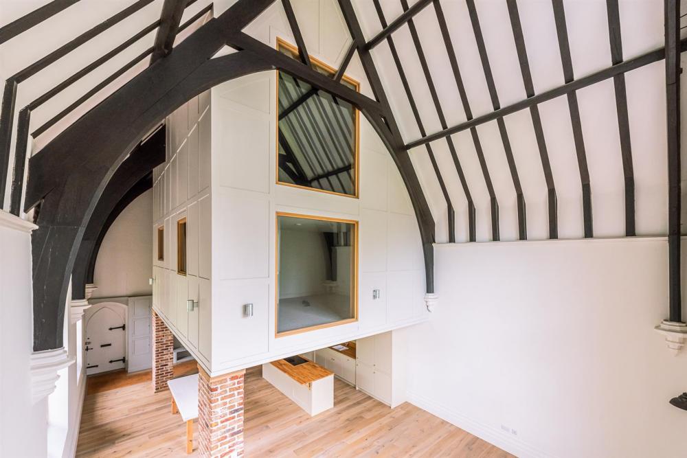 OPEN PLAN LIVING