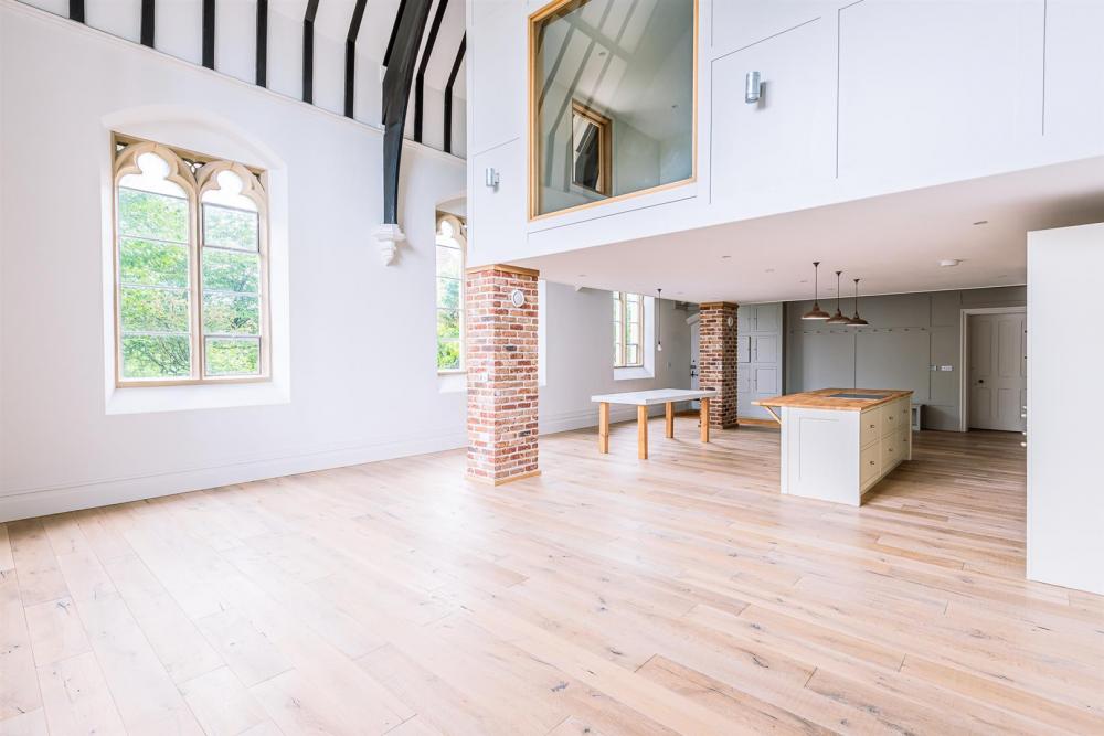 OPEN PLAN LIVING