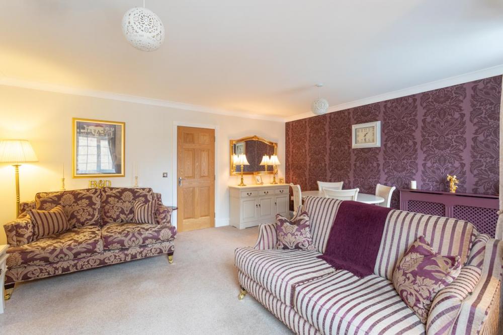 LIVING DINING ROOM