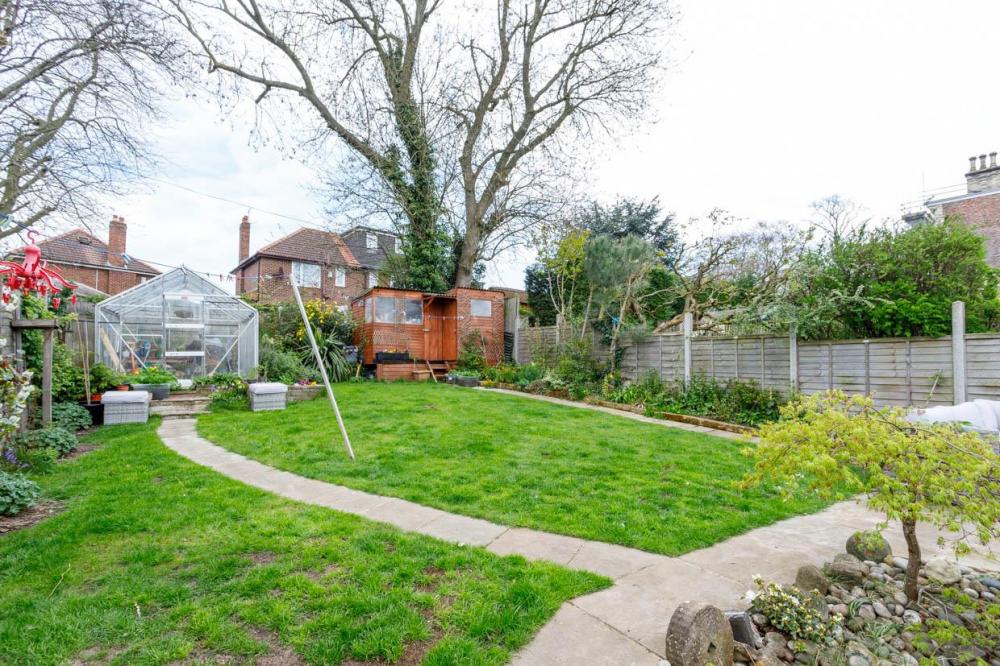 GARDEN