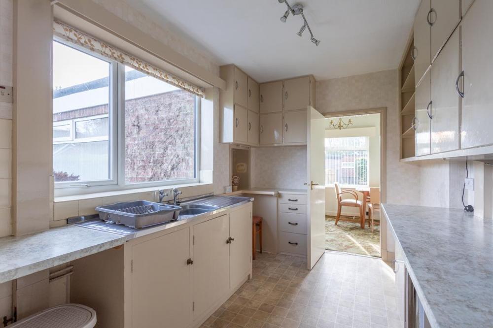 Fitted Kitchen