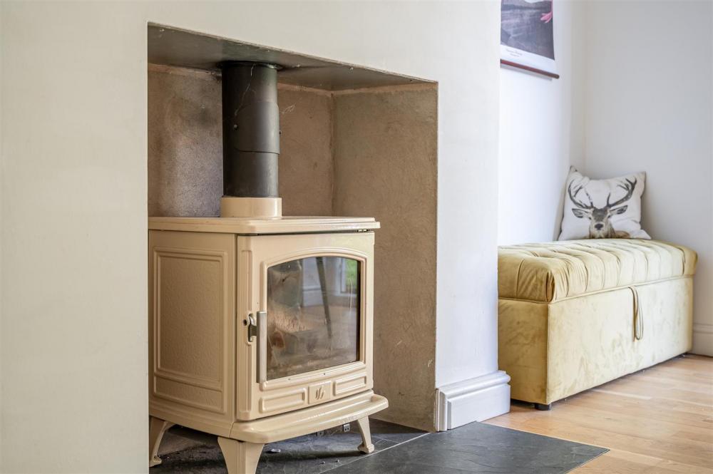LOG BURNER