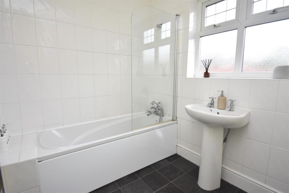 HOUSE BATHROOM