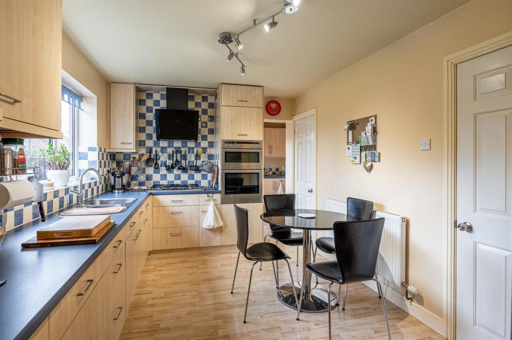 Kitchen Breakfast Room