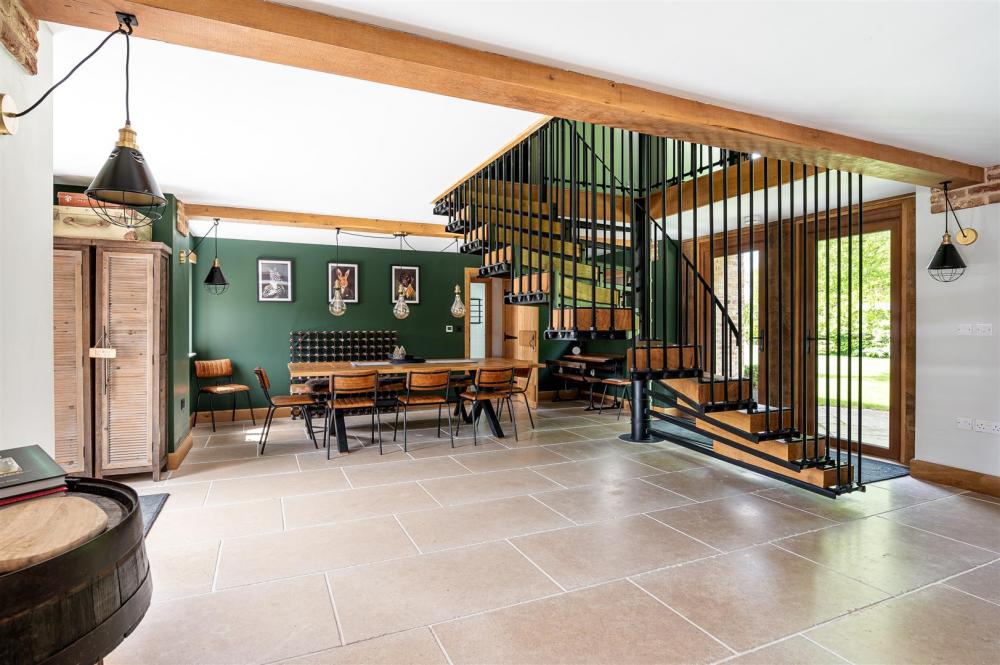 Barn - Open Plan Living