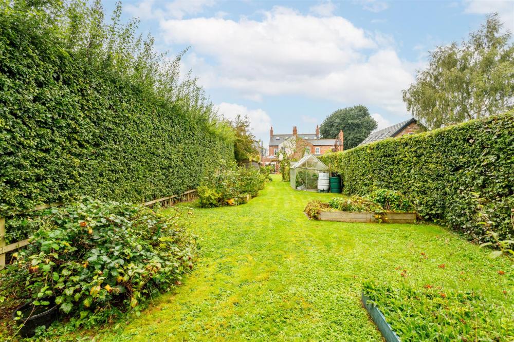 GARDEN