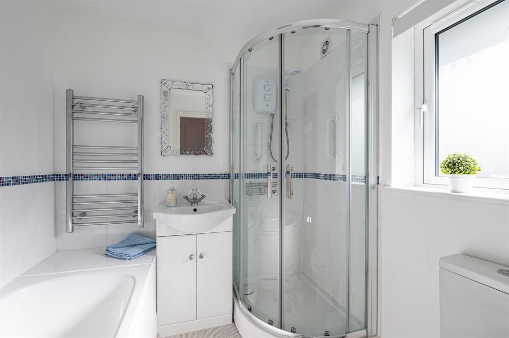 Annexe Bathroom