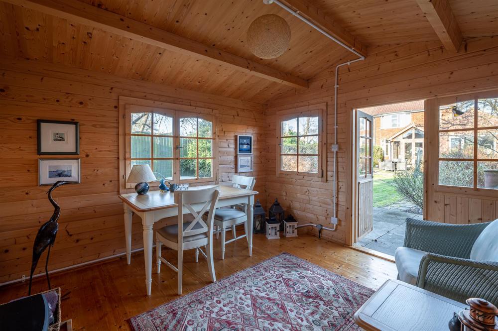 GARDEN CABIN/OFFICE