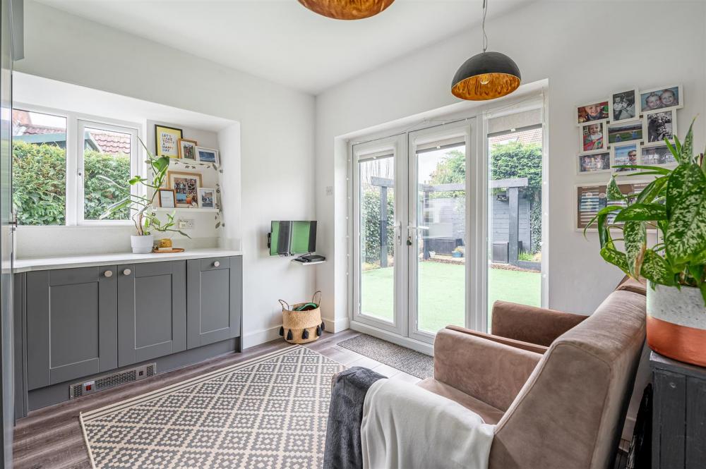 LIVING/ KITCHEN/ DINING ROOM