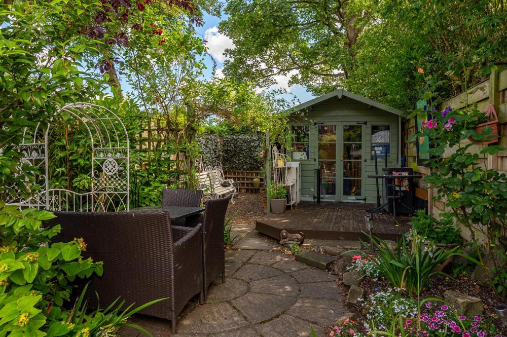 GARDEN