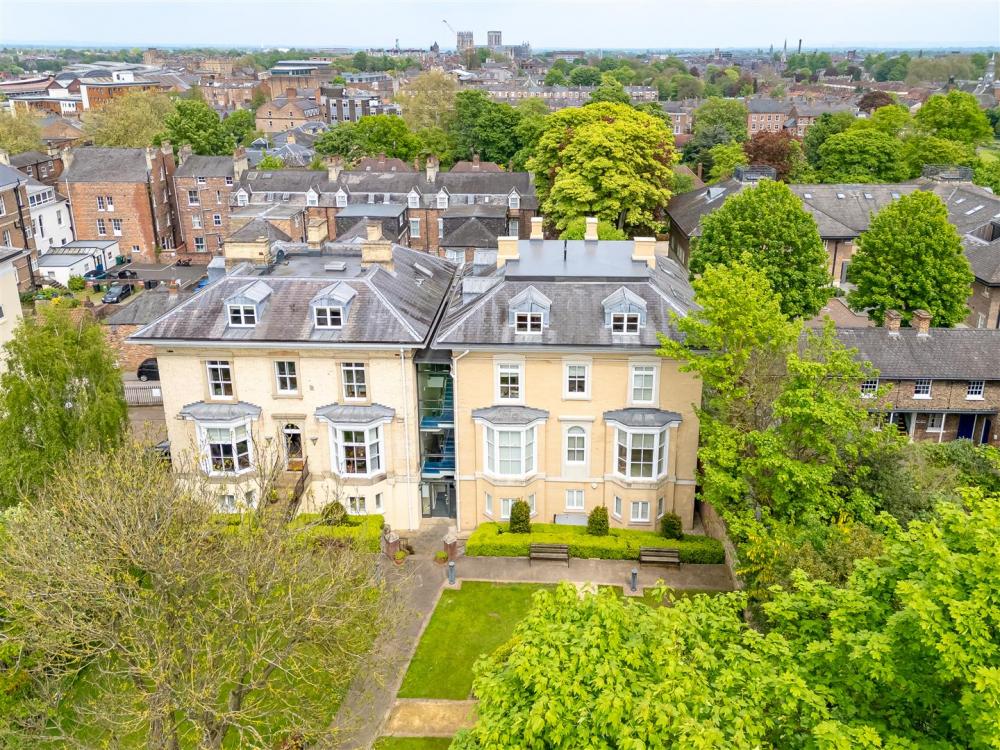 Mill Mount Lodge Mill Mount York Yo24 1bg Estate Agent York