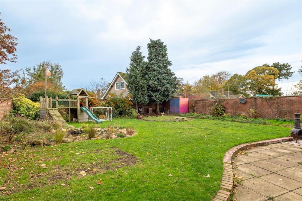 GARDEN