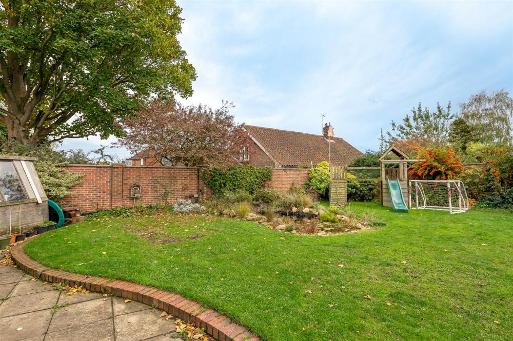 GARDEN