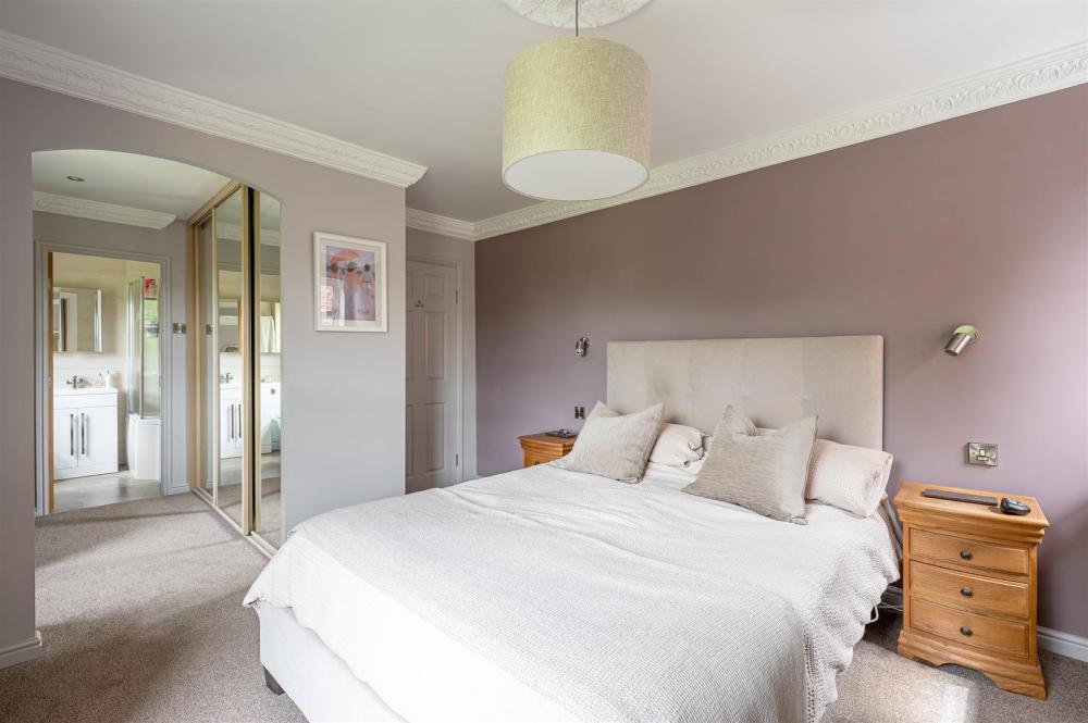 MASTER SUITE