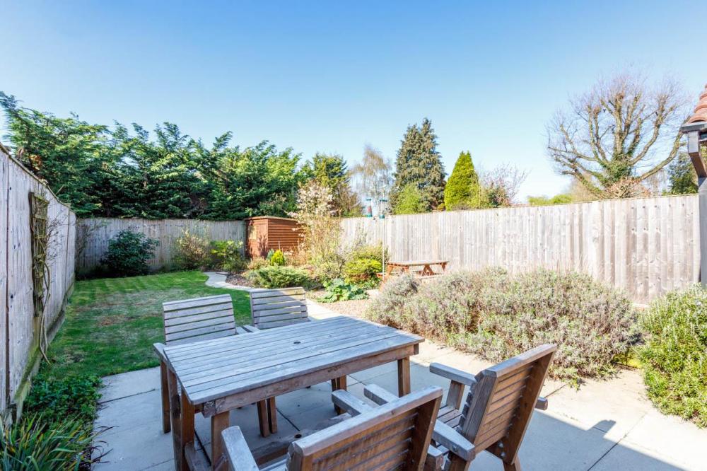 GARDEN