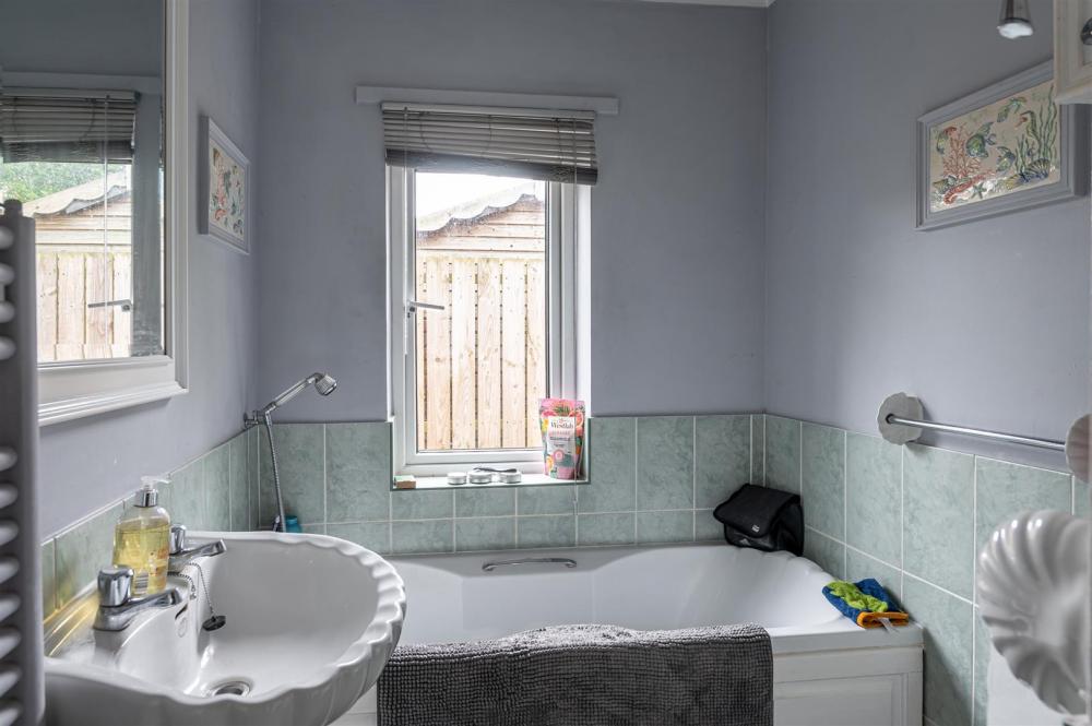 Annexe Bathroom