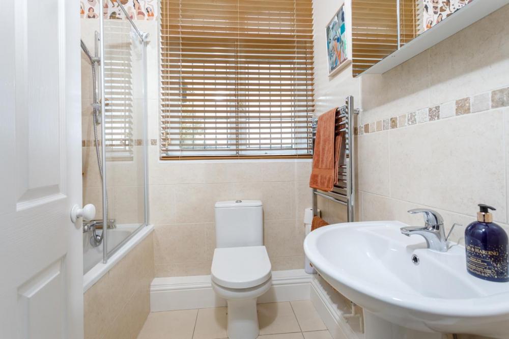 HOUSE BATHROOM