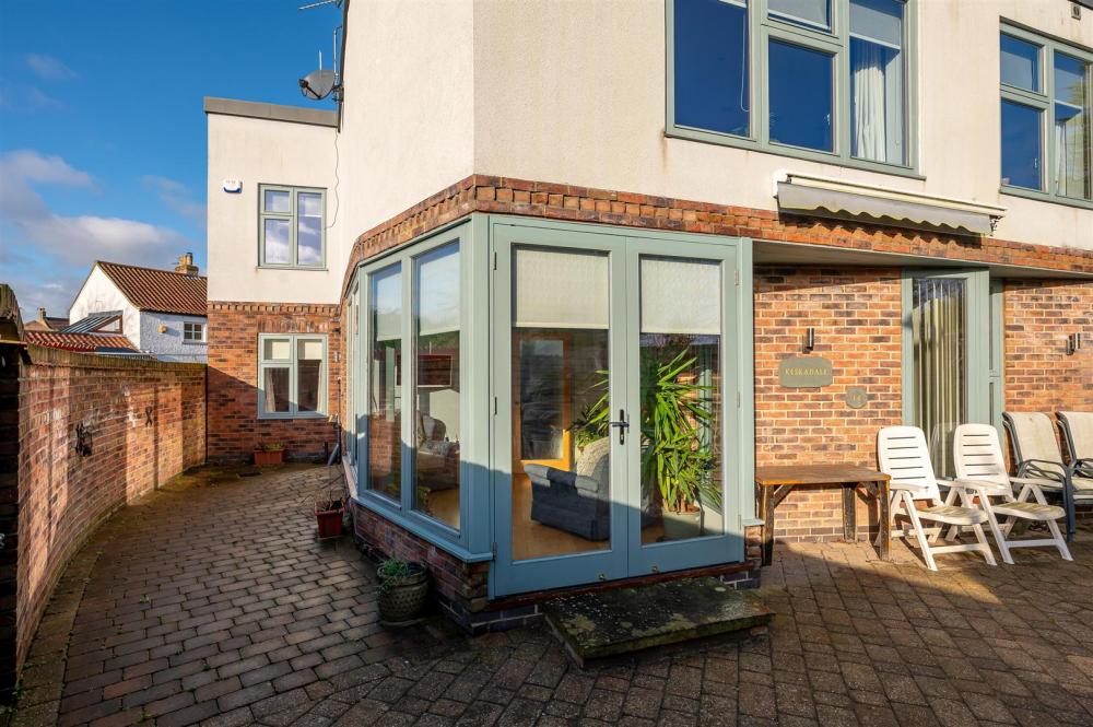 Low Green Copmanthorpe York Yo23 3sb 1 Estate Agent York