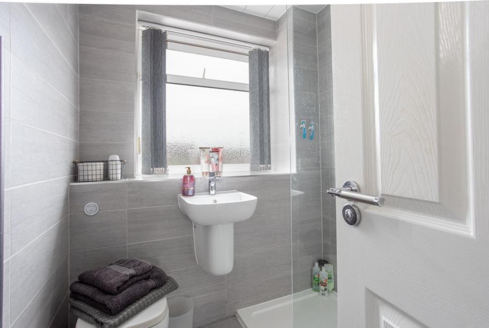 HOUSE BATHROOM