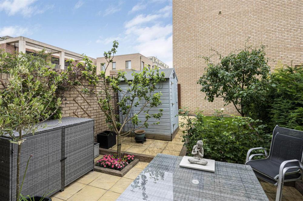 GARDEN